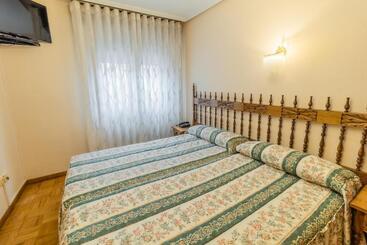 Apartamentos & Casas Rurales Santo Domingo De Silos