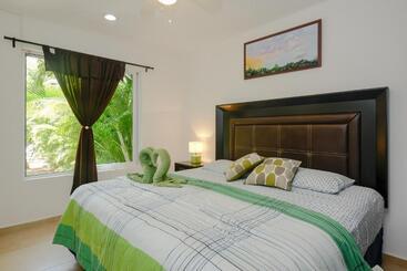 تختخواب و صبحانه Villas Picalu Lodge