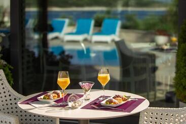 Boutique Hotel Life