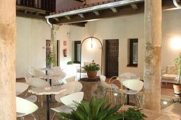 Evenia Alcalá Boutique Hotel