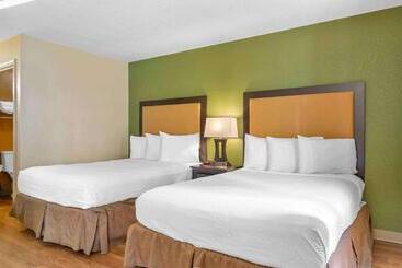 Extended Stay America Suites  Indianapolis  Airport  W. Southern Ave