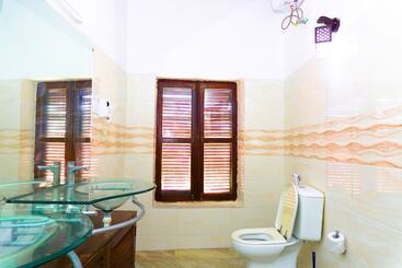 Al Johari Hotel & Spa