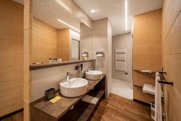 هتل Alpen Resort Bivio