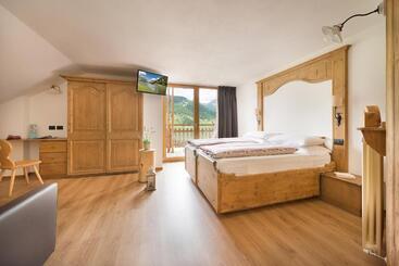 هتل Alpen Resort Bivio
