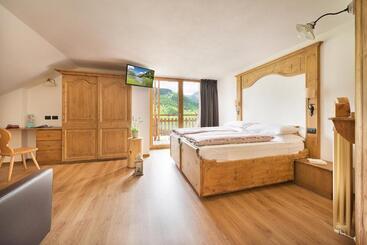 هتل Alpen Resort Bivio
