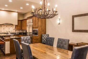 هتل Bluegreen Vacations Big Bear Village, Ascend Resort Collection