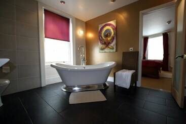 هتل Chaucer House Bijouabode