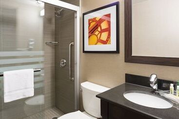 هتل Holiday Inn Lower East Side, An Ihg