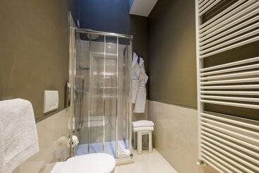 هتل Opera Relais De Charme   Apart