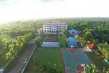 هتل Pj Princess Regency