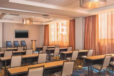 هتل Residence Inn Portland Downtown Waterfront