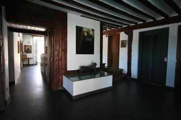 هتل روستایی Antiguo Palacio De Atienza