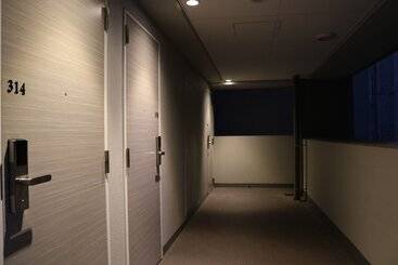 Отель Sotetsu Fresa Inn Tokyo Kyobashi