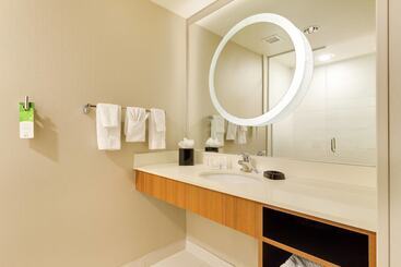 هتل Springhill Suites By Marriott Mcallen Convention Center