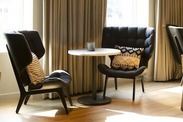 هتل The Lloyd Stamford, Tapestry Collection By Hilton