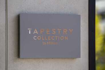 هتل The Lloyd Stamford, Tapestry Collection By Hilton