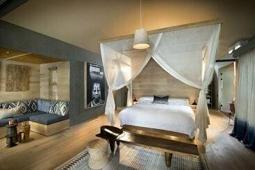 هتل Thorntree River Lodge