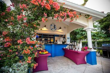هتل Villa Del Mar