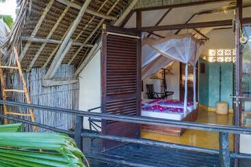 هتل Zoi Beach House