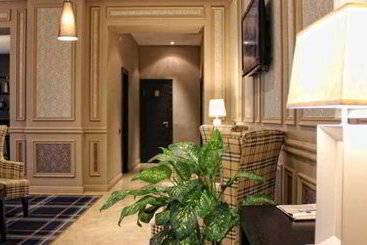 Manhattan Hotel Astana