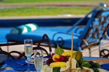 Pueblo Bonito Emerald Luxury Villas & Spa All Inclusive