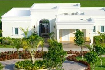Pueblo Bonito Emerald Luxury Villas & Spa All Inclusive