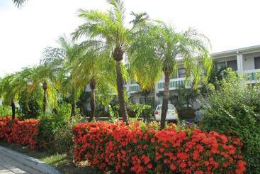 Shalimar Motel