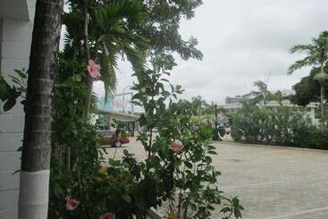 Shalimar Motel