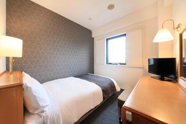 Smile Hotel Tokyo Ayase Ekimae