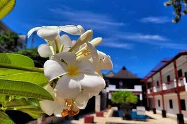Surintra Boutique Resort