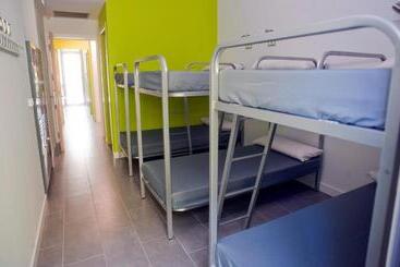 Uba Hostel