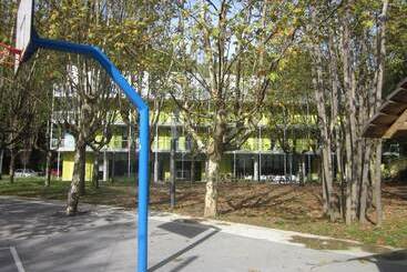 Uba Hostel