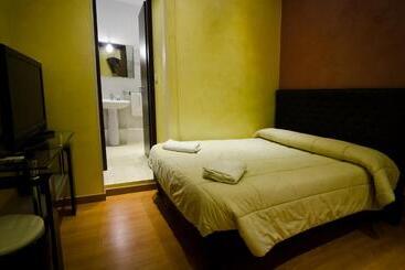 تختخواب و صبحانه Via Palazzo Sanremo