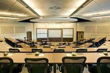 At&t Hotel & Conference Center