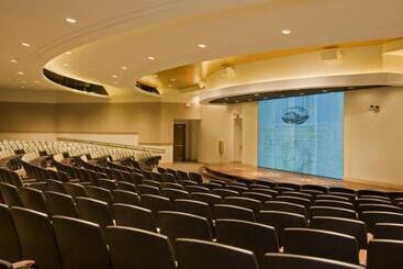 At&t Hotel & Conference Center