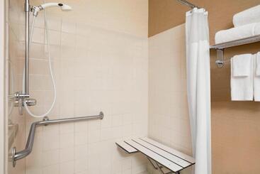 هتل Fairfield Inn & Suites Minneapolisst. Paul Airport
