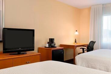 هتل Fairfield Inn & Suites Minneapolisst. Paul Airport