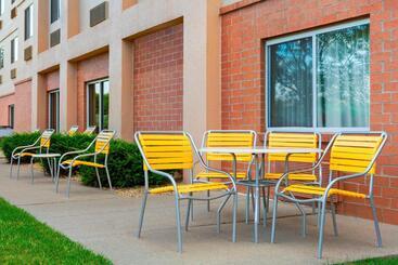 هتل Fairfield Inn & Suites Minneapolisst. Paul Airport
