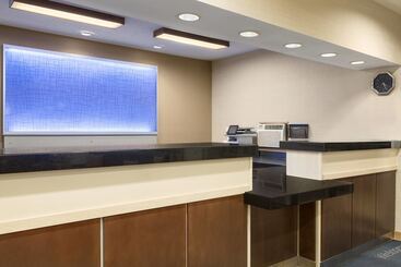 هتل Fairfield Inn & Suites Minneapolisst. Paul Airport