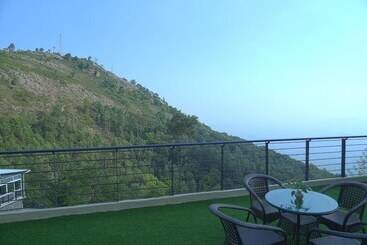 Great Trails Yercaud By Grt Hotels