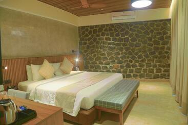 Great Trails Yercaud By Grt Hotels