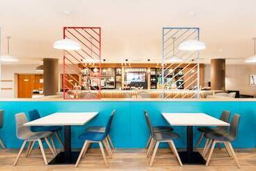 هتل Holiday Inn London Luton Airport, An Ihg