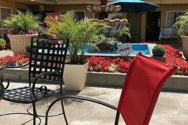 هتل Imperial Inn Oakland