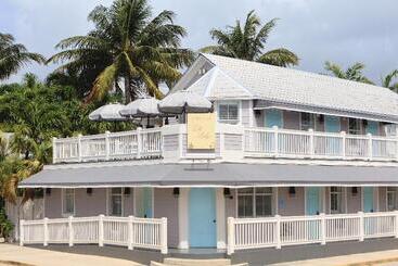 Fitch Lodge   Key West Historic Inns - Key West