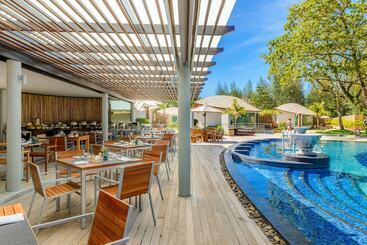 هتل Mai Khaolak Beach Resort & Spa   Tuiblue Mai Khaolak