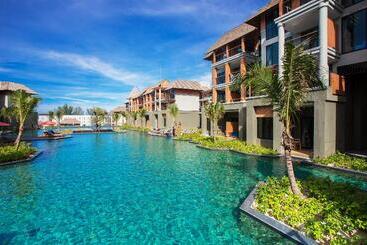 هتل Mai Khaolak Beach Resort & Spa   Tuiblue Mai Khaolak