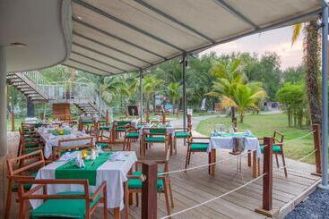 هتل Mai Khaolak Beach Resort & Spa   Tuiblue Mai Khaolak