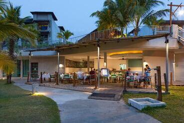 هتل Mai Khaolak Beach Resort & Spa   Tuiblue Mai Khaolak