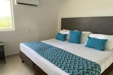 هتل On Vacation Blue Cove