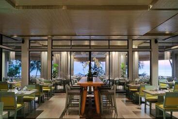 هتل Pullman Phuket Arcadia Naithon Beach